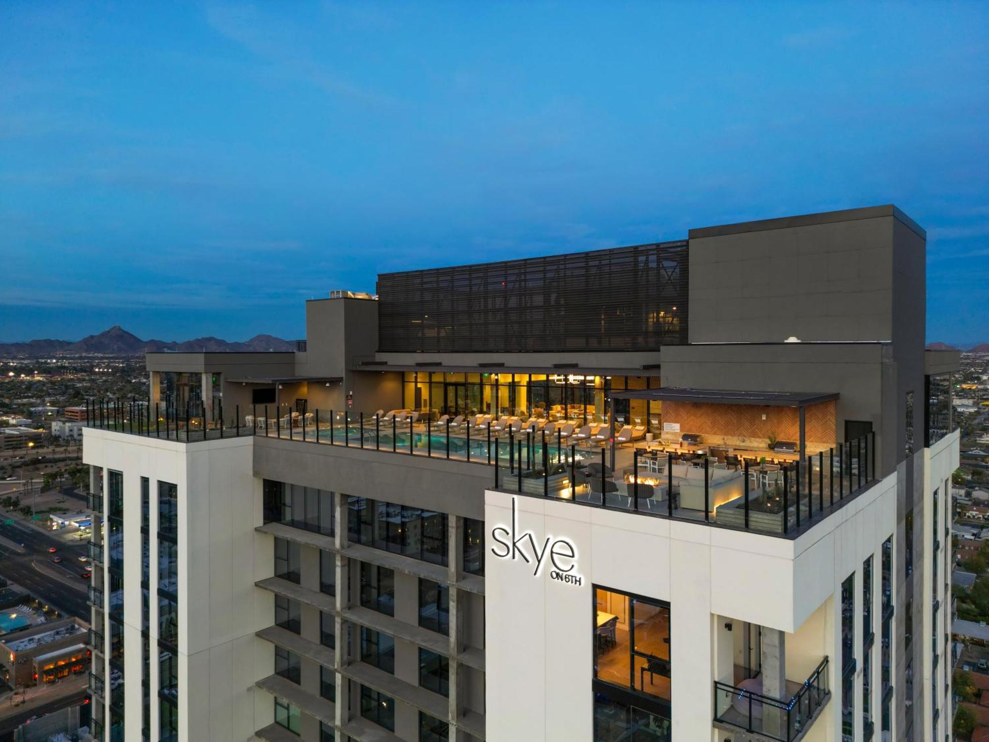 Global Luxury Suites At Downtown 凤凰城 外观 照片